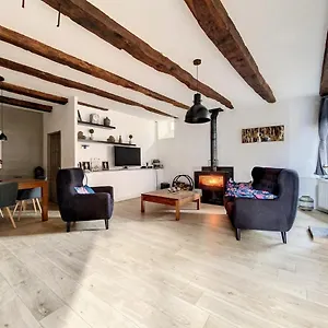 The Séjour chez l'habitant Monesties